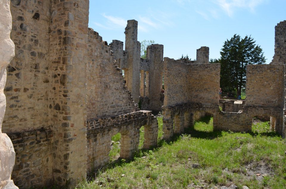 Castle ruins at Ha Ha Tonka State Park, Missouri